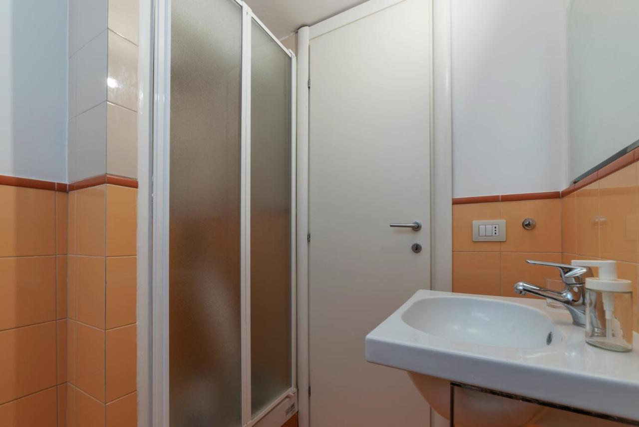 Villa Borghese & Villa Albani Apartment โรม ภายนอก รูปภาพ